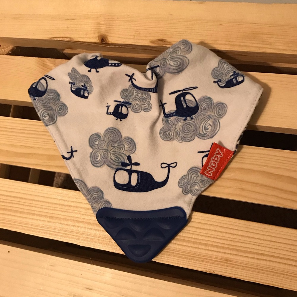 BUNDLE ITEM ONLY— Teething bib